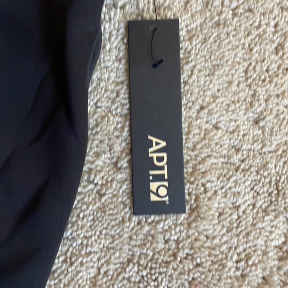 Flirty Trio - Picture 14 of 16